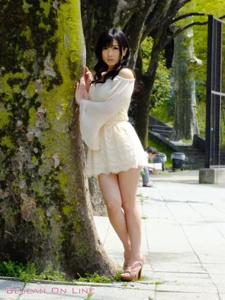 汚部屋でSEX Hibiki Ohtsuki 大槻ひびき [Bejean On Line] 寫真集