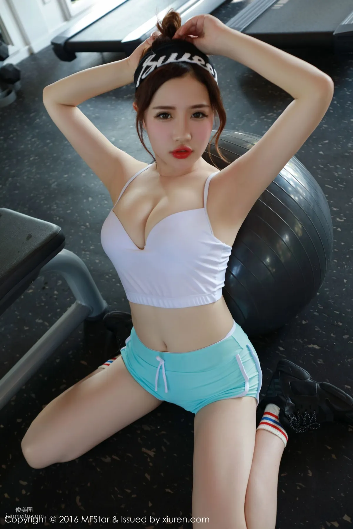 Xu cake Maldives Travel Shoot Sporty Swimsuit + Pikachu Bikini [MFStar] Vol.056 Photo Set photo 6