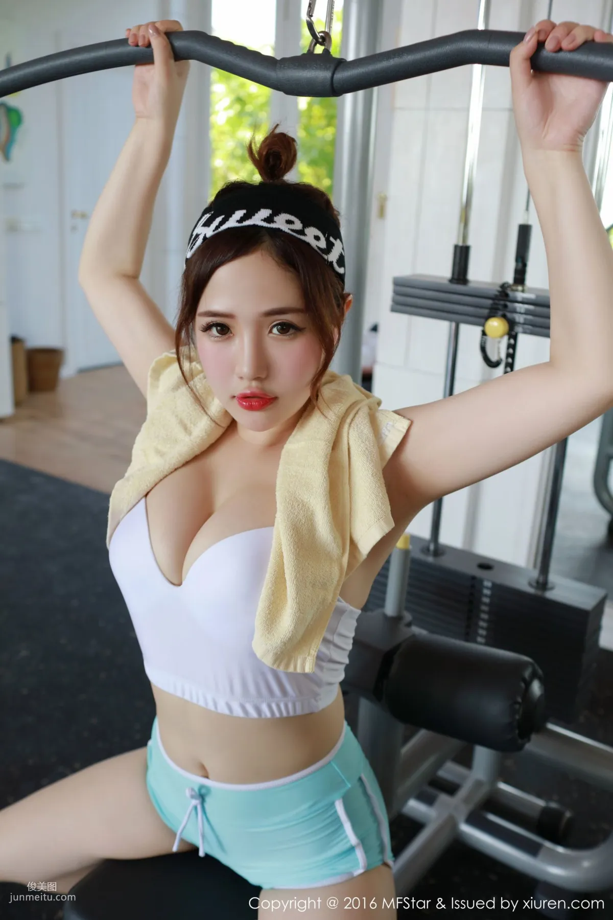 Xu cake Maldives Travel Shoot Sporty Swimsuit + Pikachu Bikini [MFStar] Vol.056 Photo Set photo 2