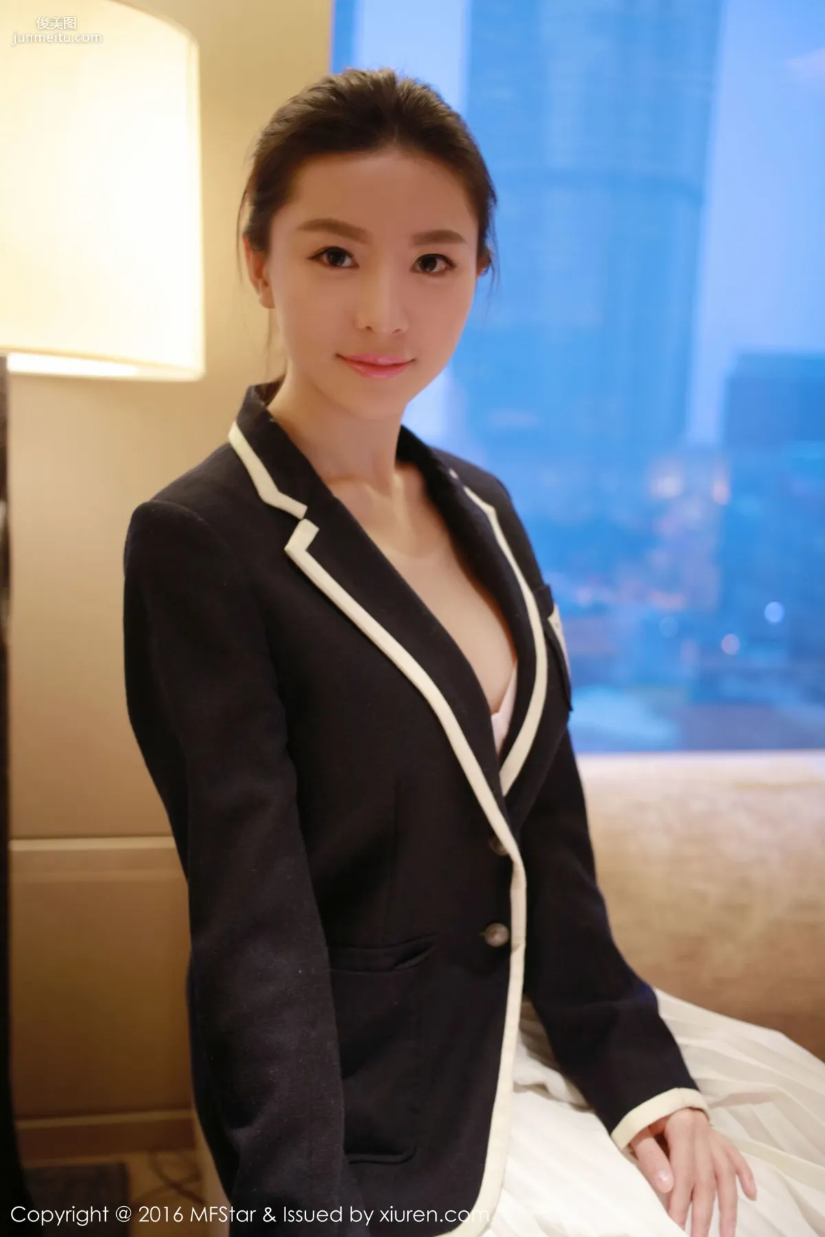 Elegant Goddess @Mu Yuqian, The Charm of a Mature Woman [MFStar] Vol.076 Photo Set photo 13
