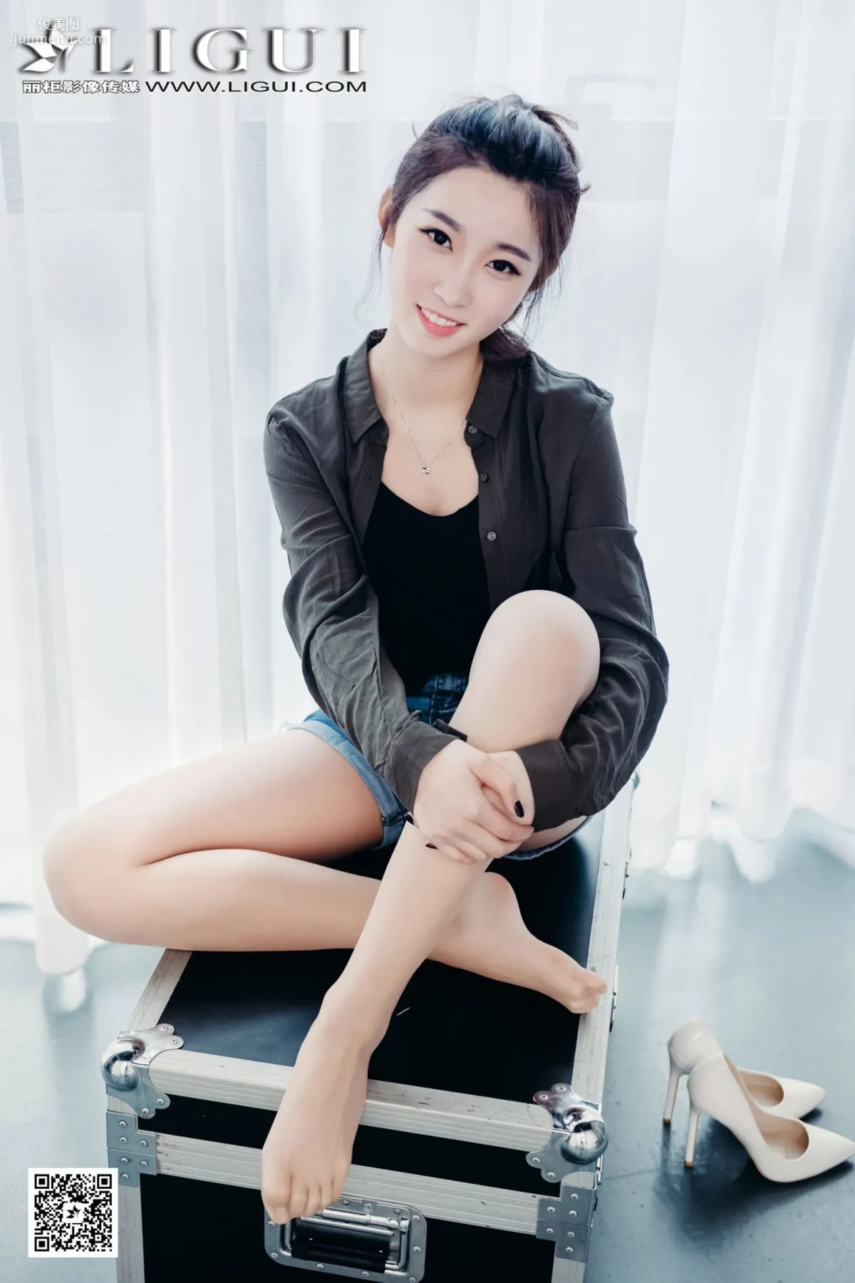 Model 筱筱《甜美热裤少女》 [丽柜] 写真集13