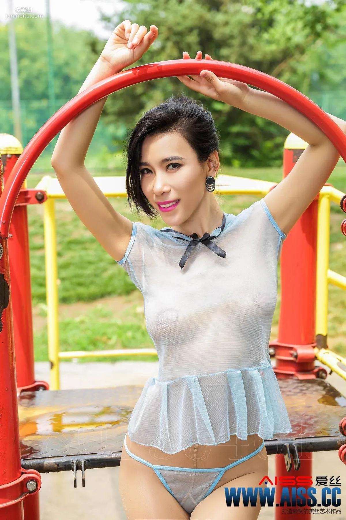 田依依《依美人》黄金会员版 [AISS爱丝] 写真集1
