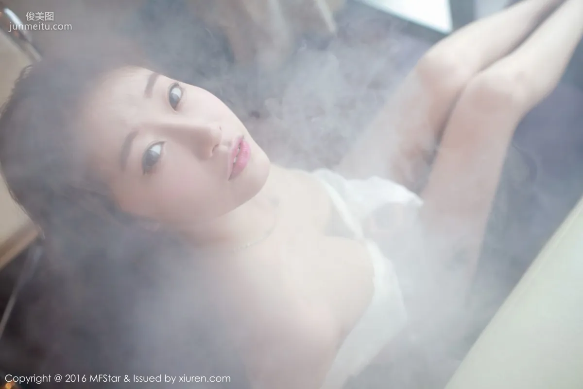 Chen Siyu, Tempting Big Bust and Long Beautiful Legs [MFStar] Vol.066 Photo Set photo 39
