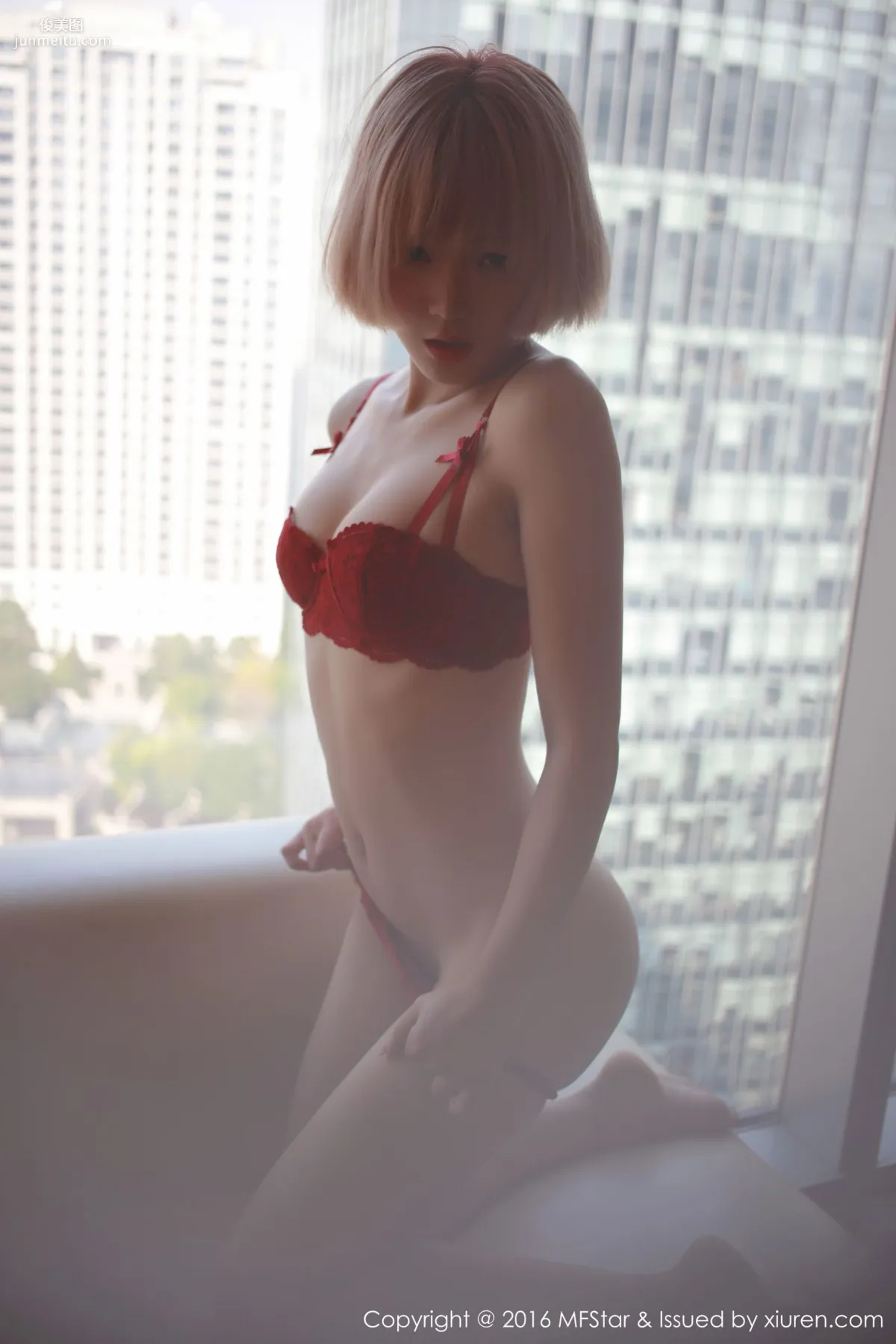 Yueye Yaojing, Bewitching Little Fairy [MFStar] Vol.082 Photo Set photo 16