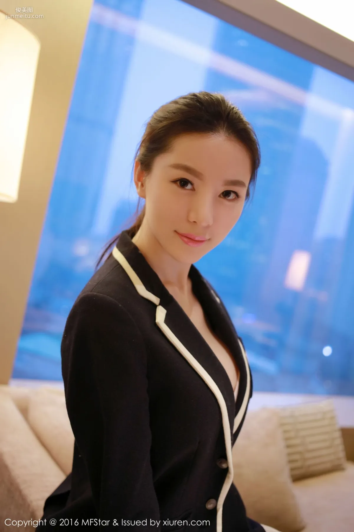 Elegant Goddess @Mu Yuqian, The Charm of a Mature Woman [MFStar] Vol.076 Photo Set photo 11