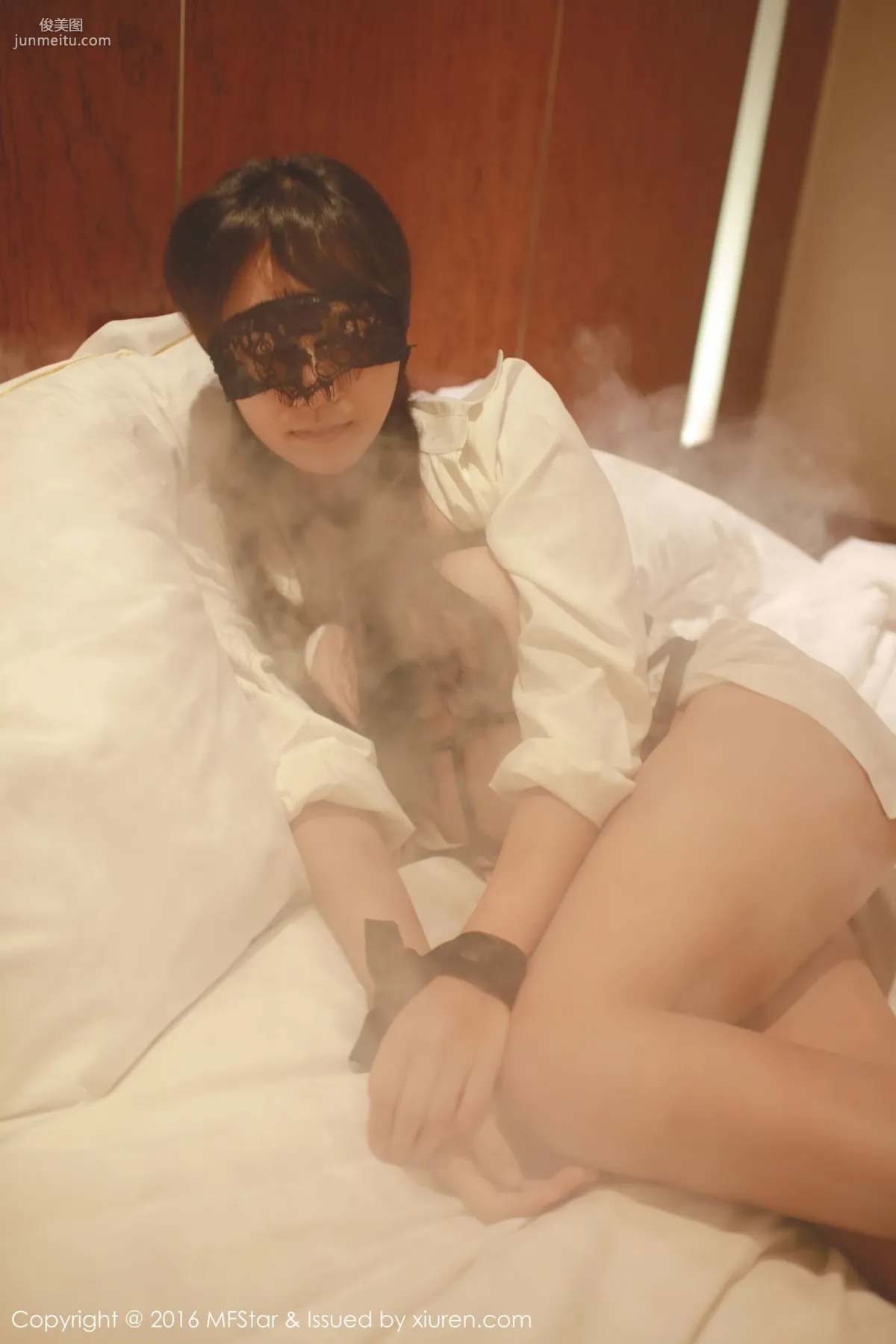 He Jiaying: MFStar Vol. 074 photo 31