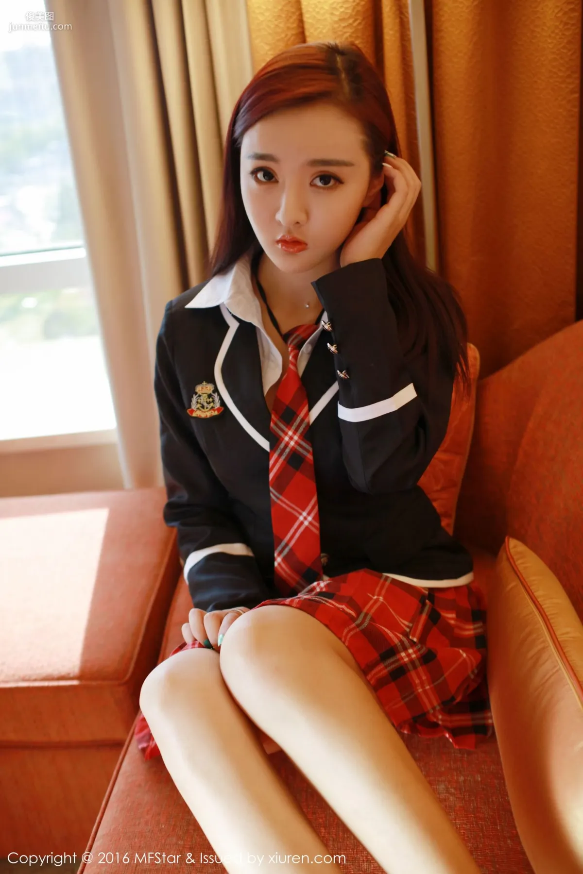 Jin Yujia 'Irresistible School Uniform Seduction' [MFStar] Vol.075 Photo Set photo 2