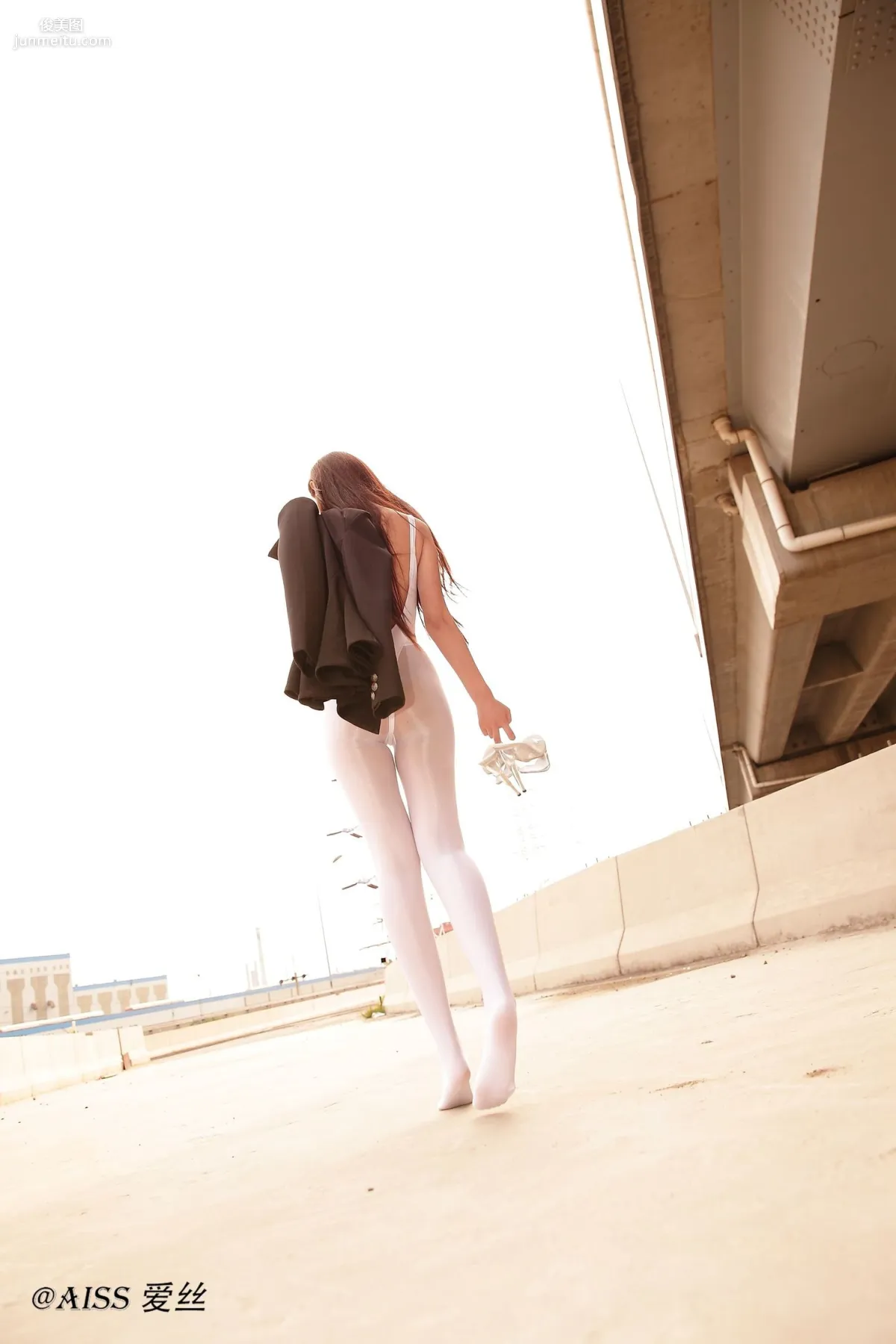 《公路魅影》 [AISS爱丝] 写真集24