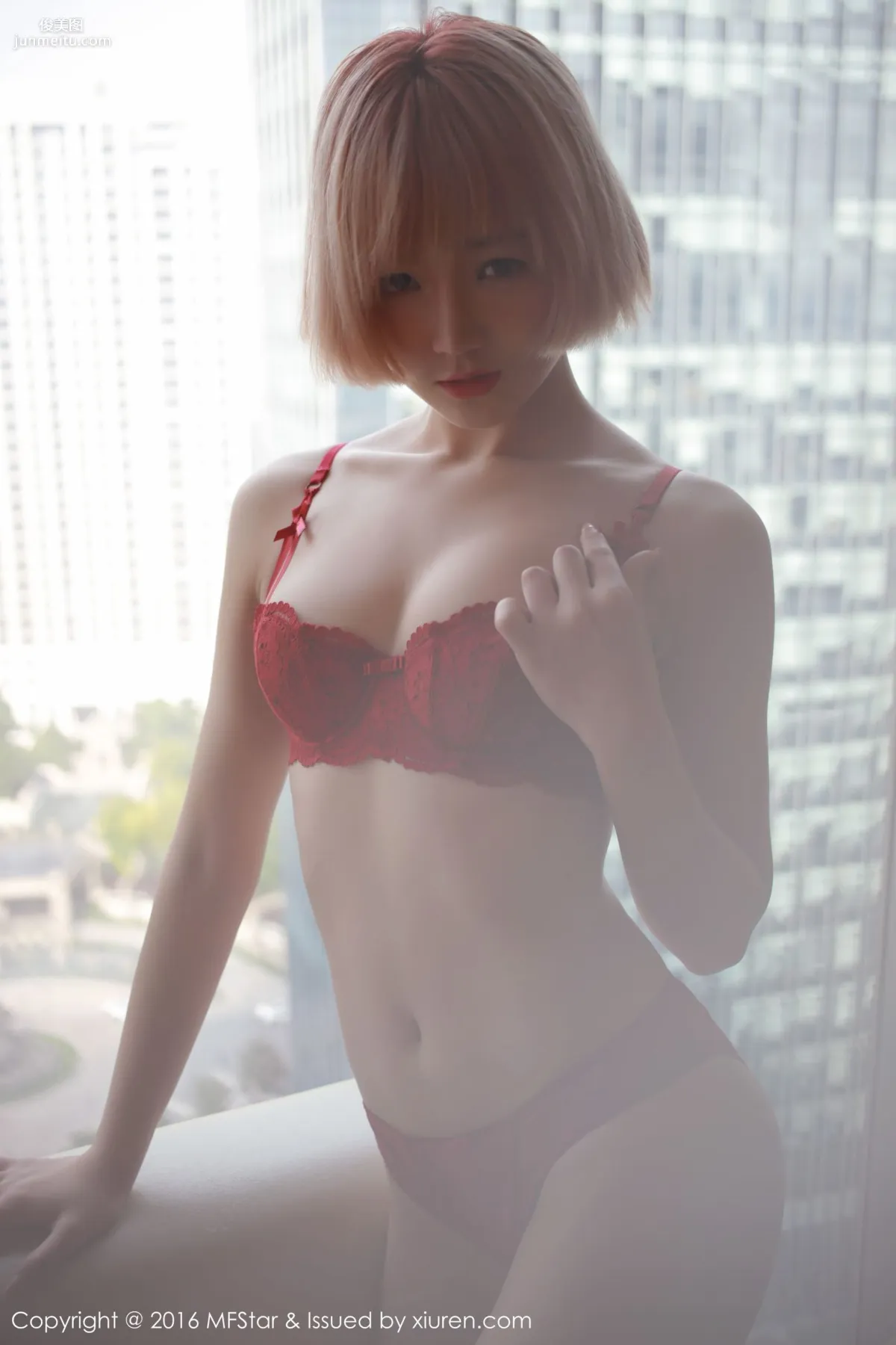 Yueye Yaojing, Bewitching Little Fairy [MFStar] Vol.082 Photo Set photo 5