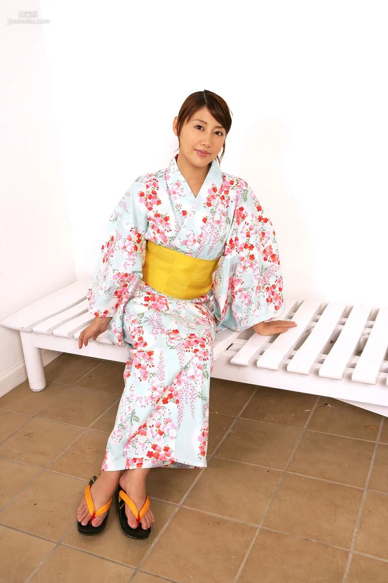 [DGC] NO.394 Megumi Yasu Photo Set photo 22