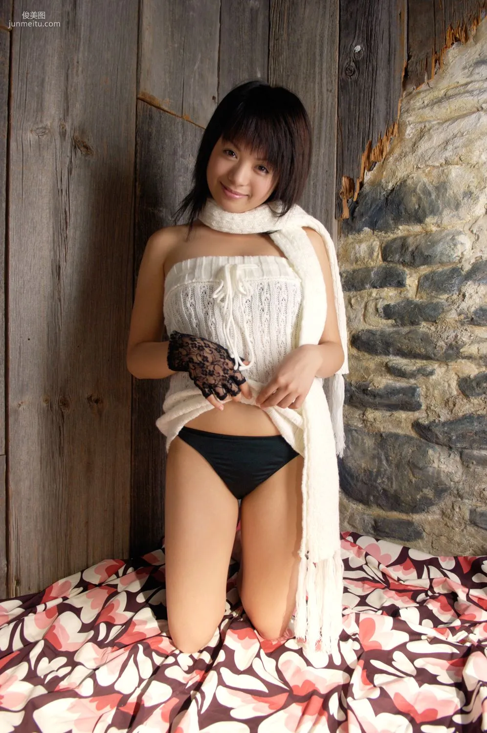 [DGC] NO.245 Yuna Satonaka 裡中裕奈/星美梨香 寫真集 41