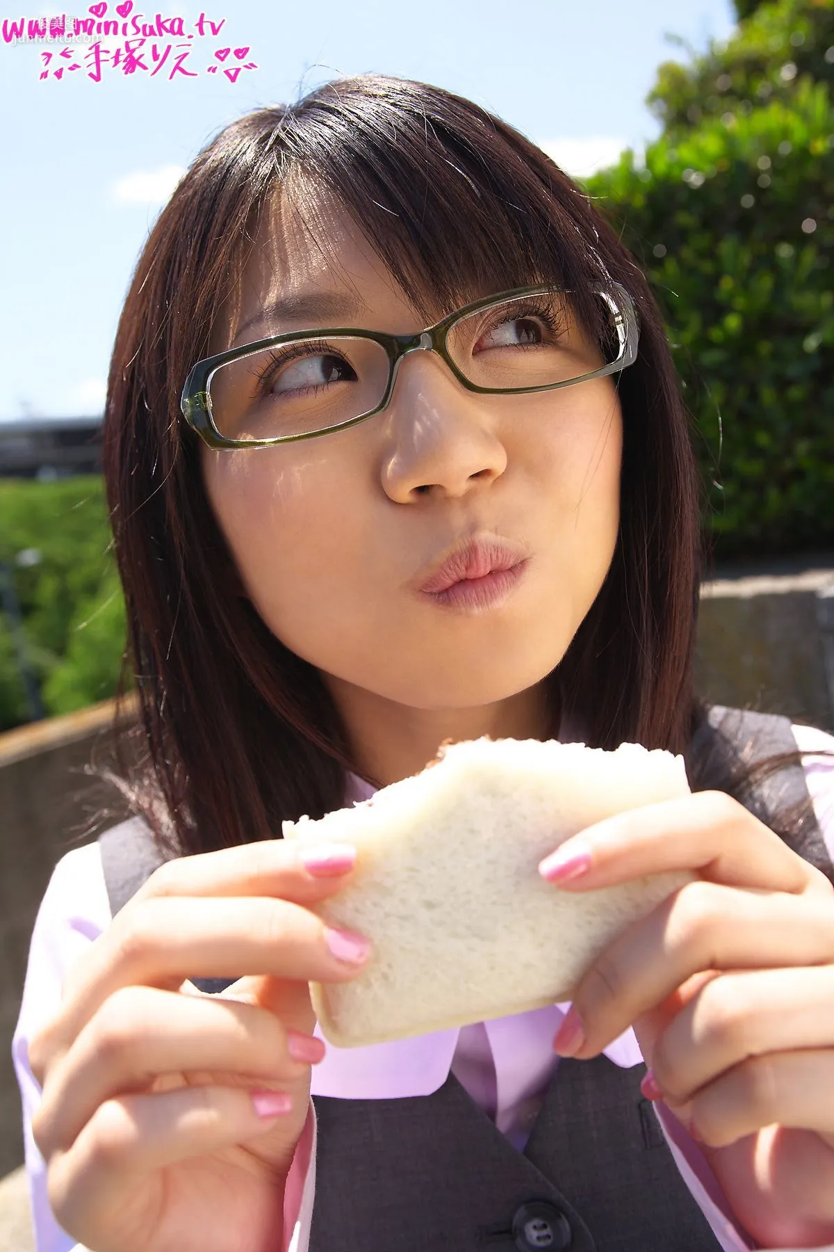 [Minisuka.tv] 手塚りえ Teduka Rie 現役女子高生 寫真集 72