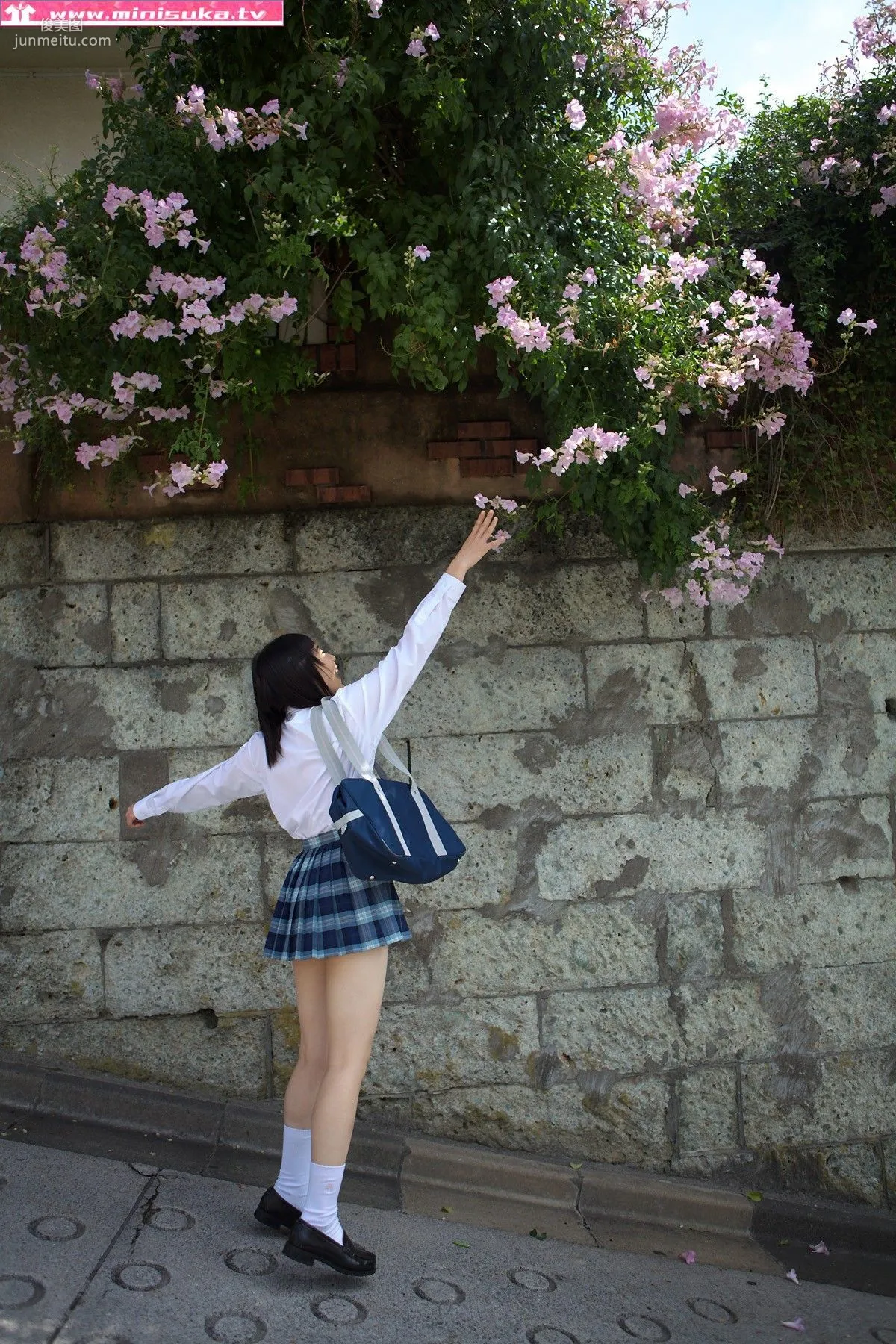 三崎鈴 现役女子高生 [Minisuka.tv] Special Gallery 写真集2