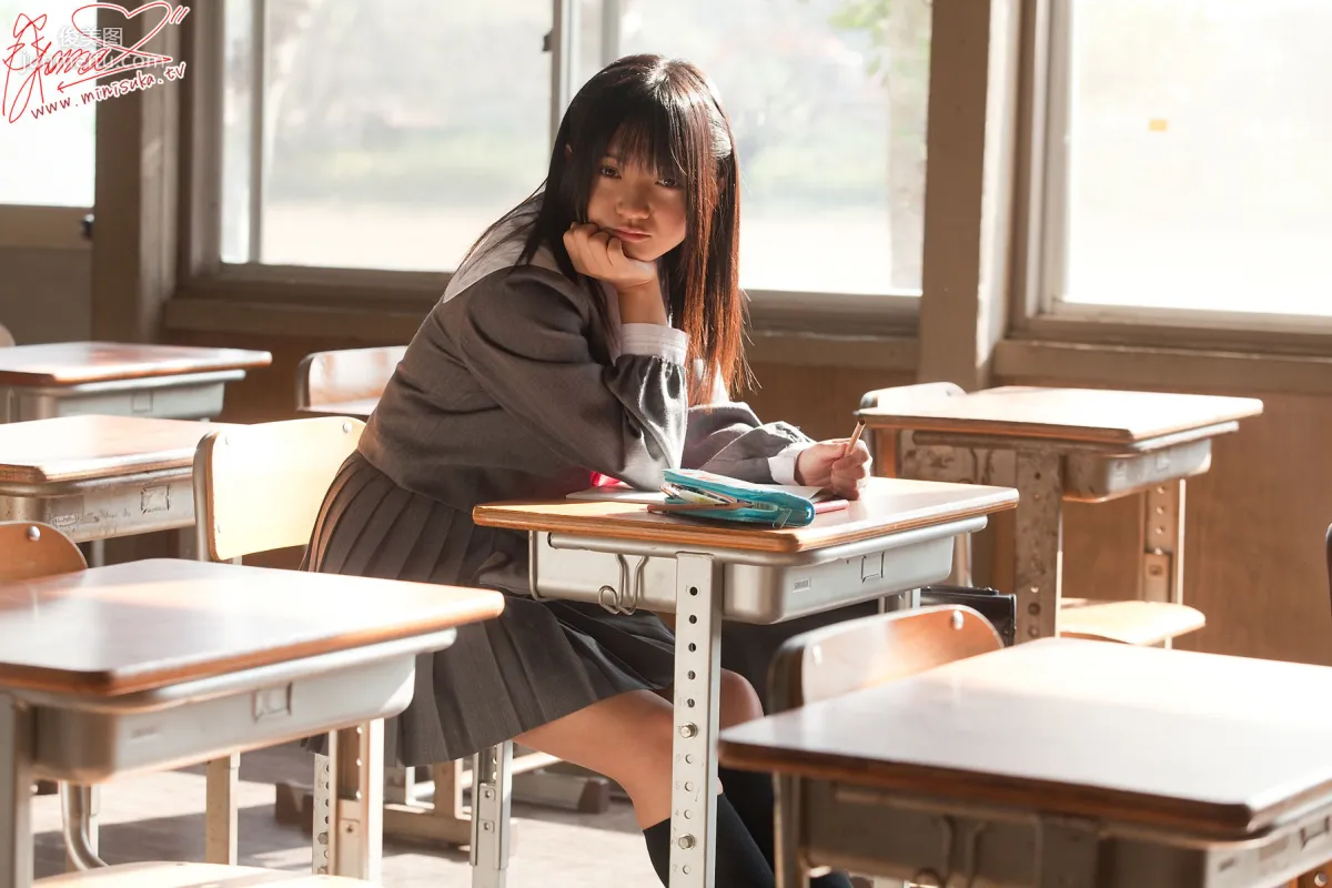 西永彩奈 Ayana Nishinaga 第一部 [Minisuka.tv] 寫真集 15