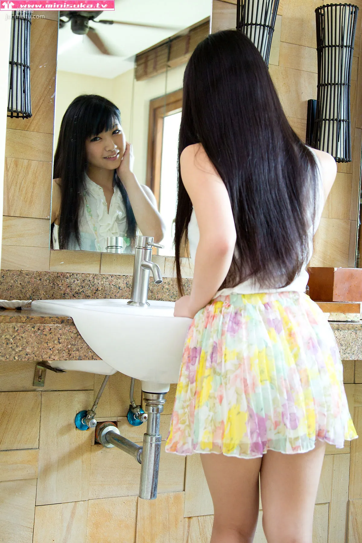 永井裡菜 第四部 Special Gallery 05-06 [Minisuka.tv] 寫真集 45