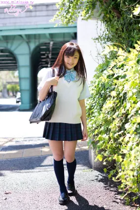 愛沢新菜/愛澤新菜 Niina Aizawa 第一部 [Minisuka.tv] Special Gallery 寫真集