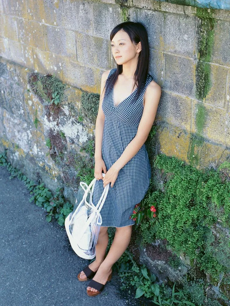 [Wanibooks] NO.10 Ayaka Komatsu 小松彩夏 写真集140
