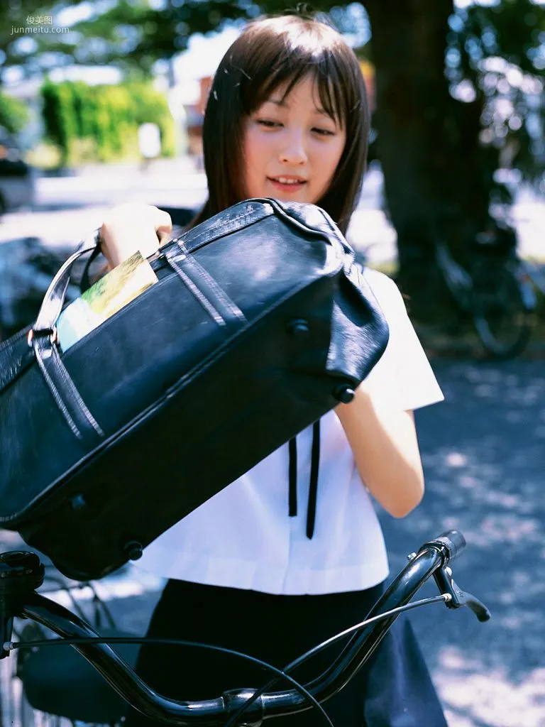 [Wanibooks] NO.10 Ayaka Komatsu 小松彩夏 写真集21