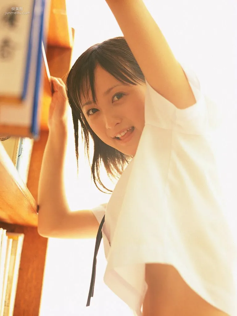 [Wanibooks] NO.10 Ayaka Komatsu 小松彩夏 写真集36