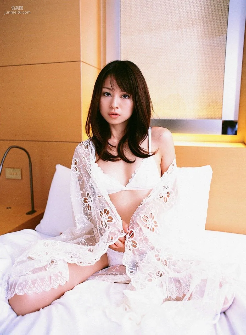 雨坪春菜《Ladies Grand Prix》 [VYJ] No.081 寫真集 31