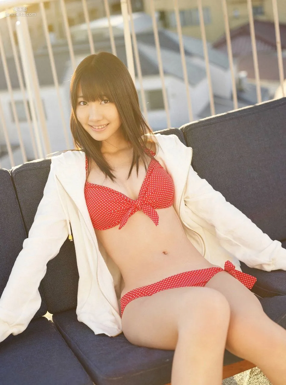Yuki Kashiwagi [Visual Young Jump] No.107 Photo Set photo 5