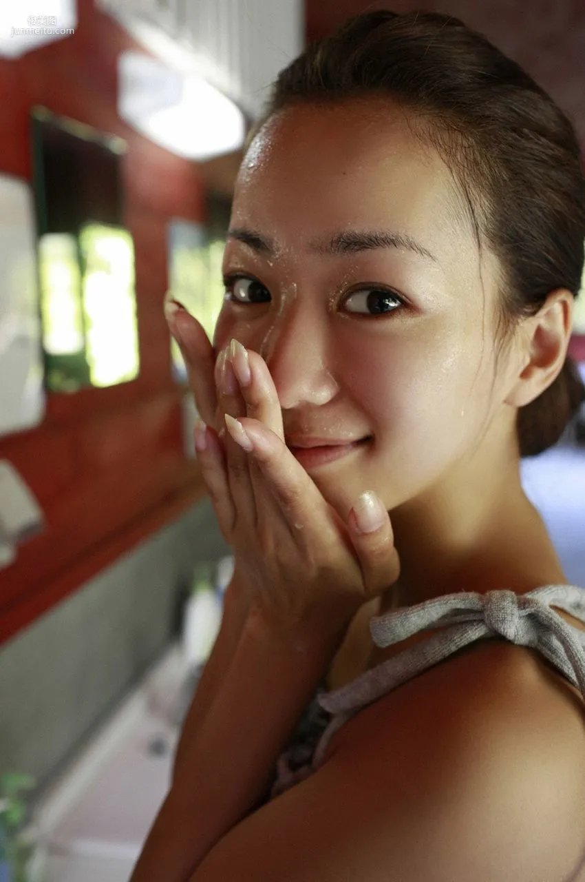 Yuko Shimizu Gravure JAPAN [VYJ] Photo Set photo 20