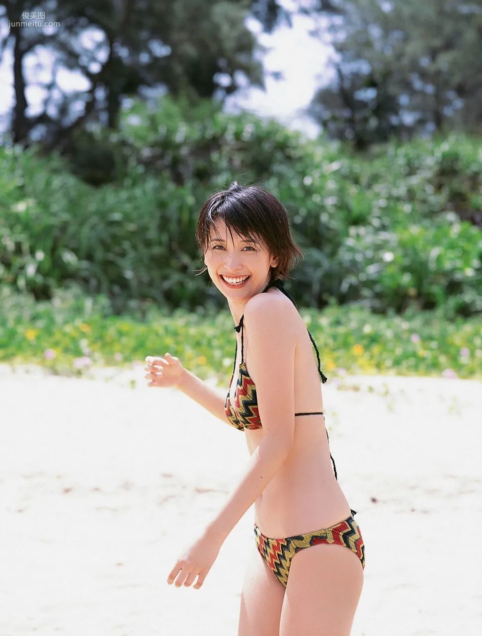 Mami Yamasaki [Visual Young Jump] No.091 Photo Set photo 31