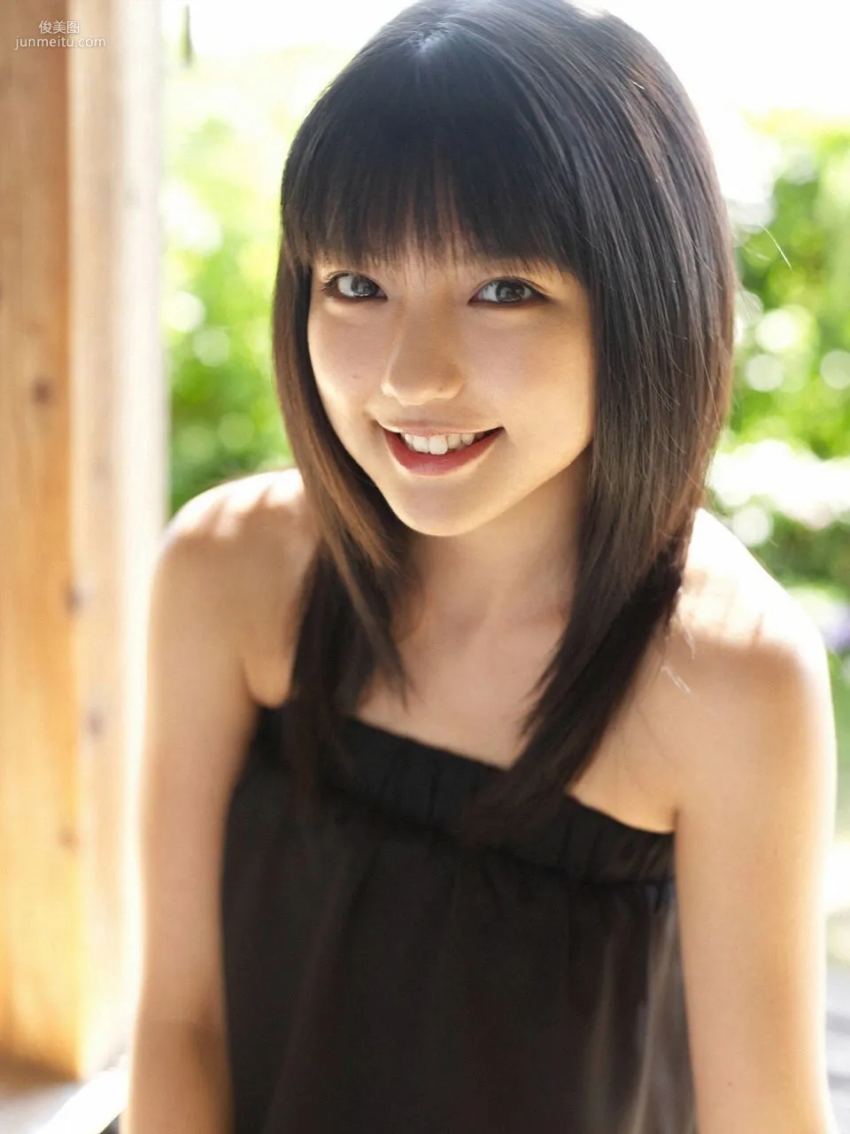 真野恵裡菜 2010 Special Version [VYJ] No.105 寫真集 14