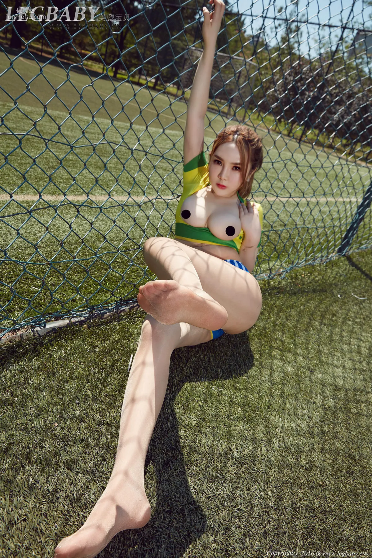 Wen Xinyi, Football Baby [Leg Babes] V026 Photo Set photo 11