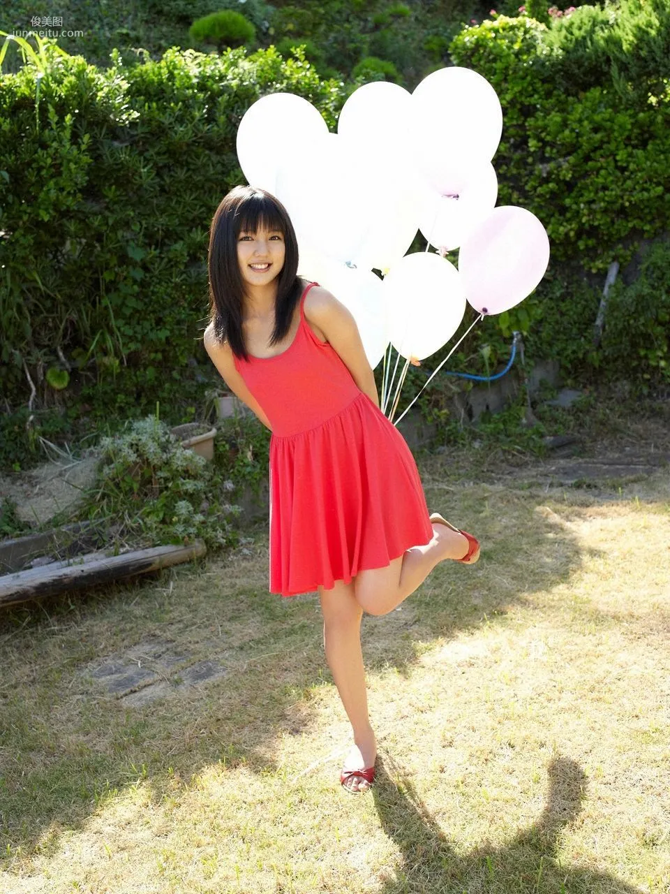 真野恵裡菜 2010 Special Version [VYJ] No.105 寫真集 35