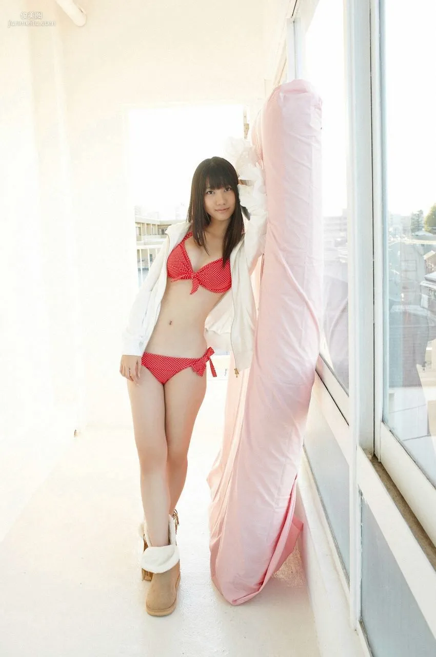 Yuki Kashiwagi [Visual Young Jump] No.107 Photo Set photo 9