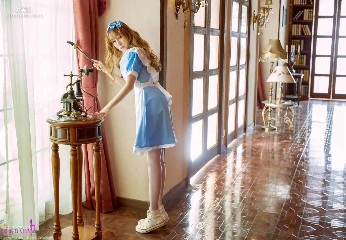 Wang Yuchun, Silk Stockings Maid Outfit [Leg Babes] V020 Photo Set photo 3