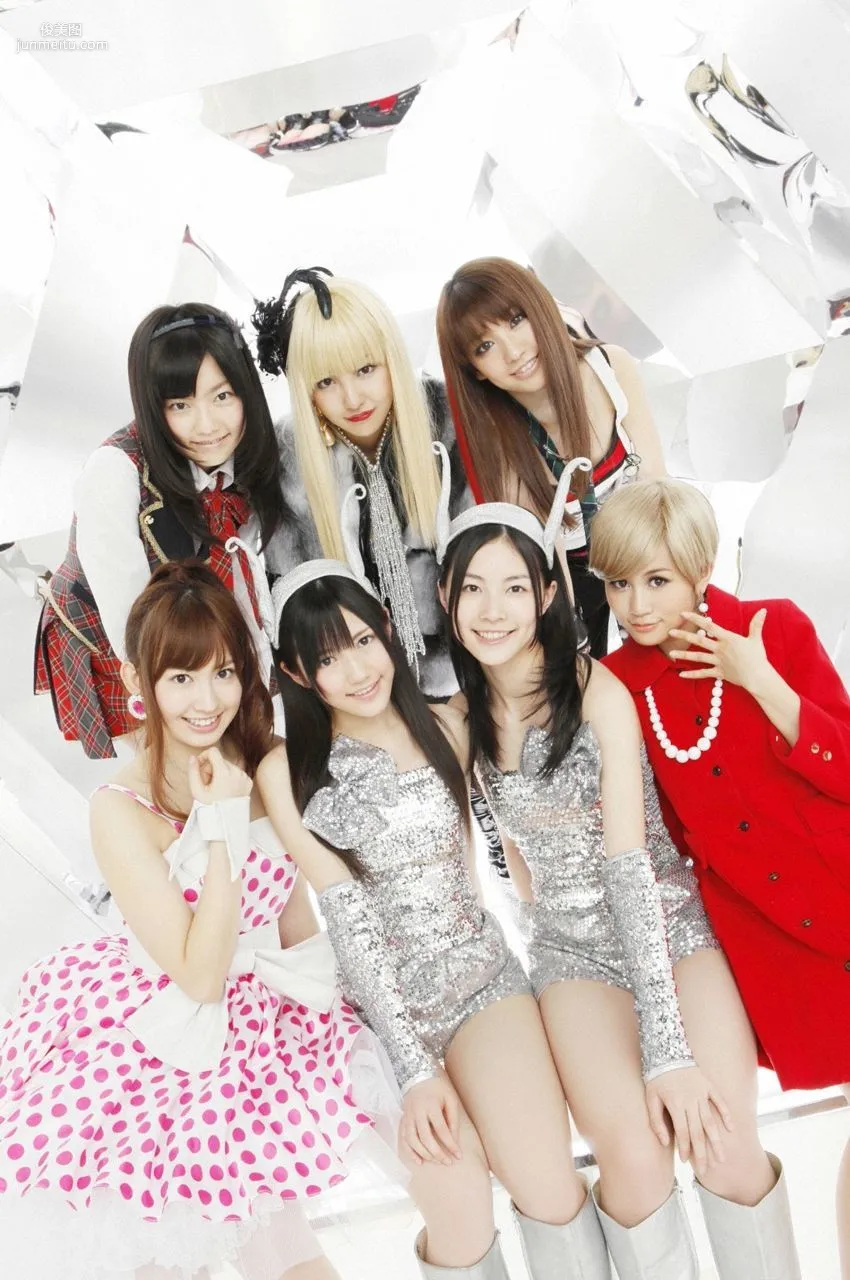 AKB48《WORLD GIRLS》 [VYJ] 写真集31
