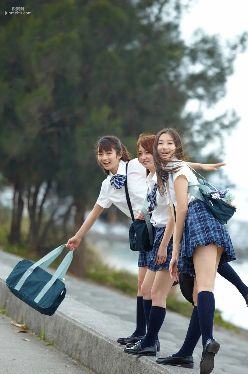 森田涼花、足立梨花、桃瀬美咲 [WPB-net] EX18 寫真集 60