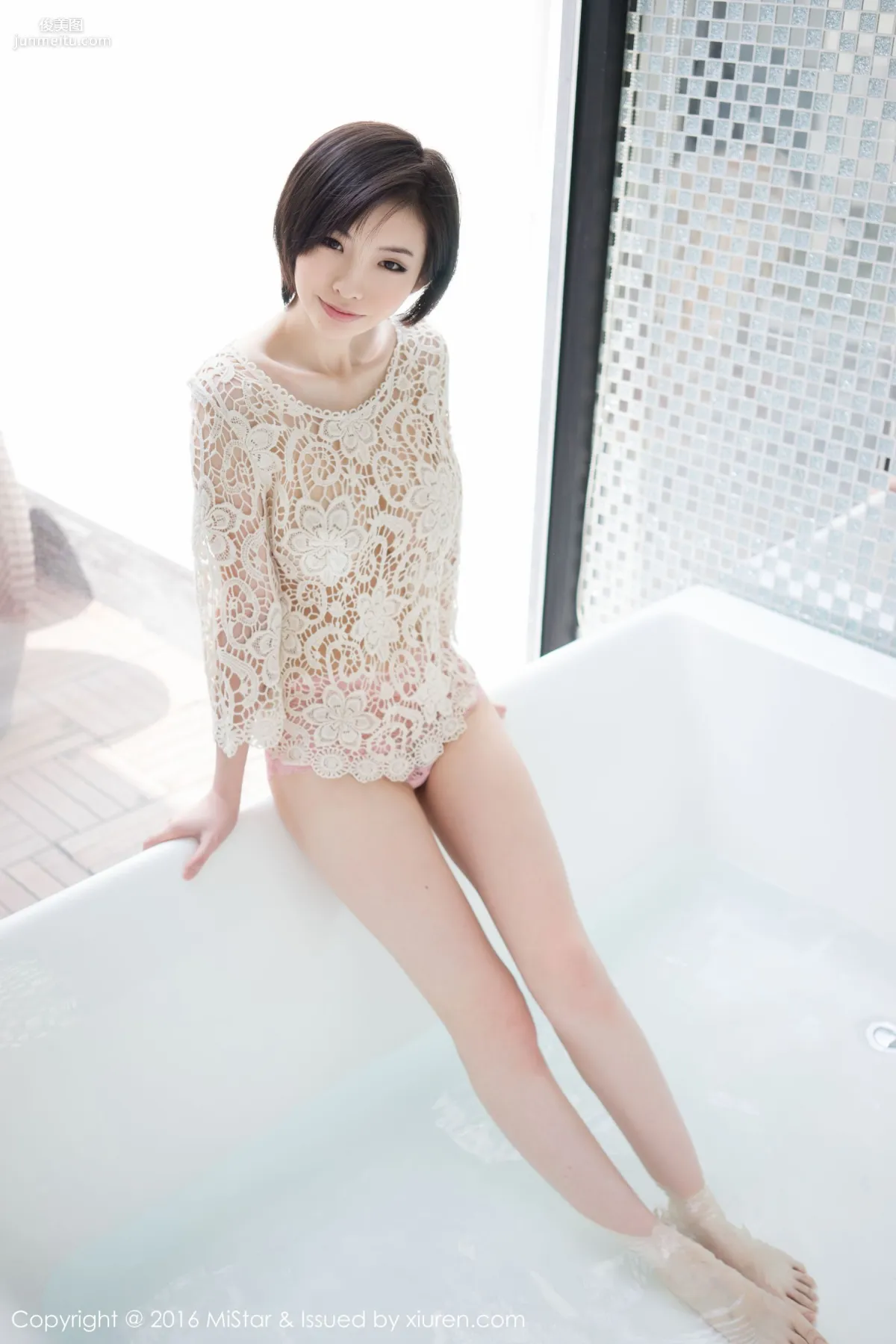 Jenny Jiani, Short-Haired Girl with an Impressive Big Bust [MiStar] Vol.077 Photo Set photo 46