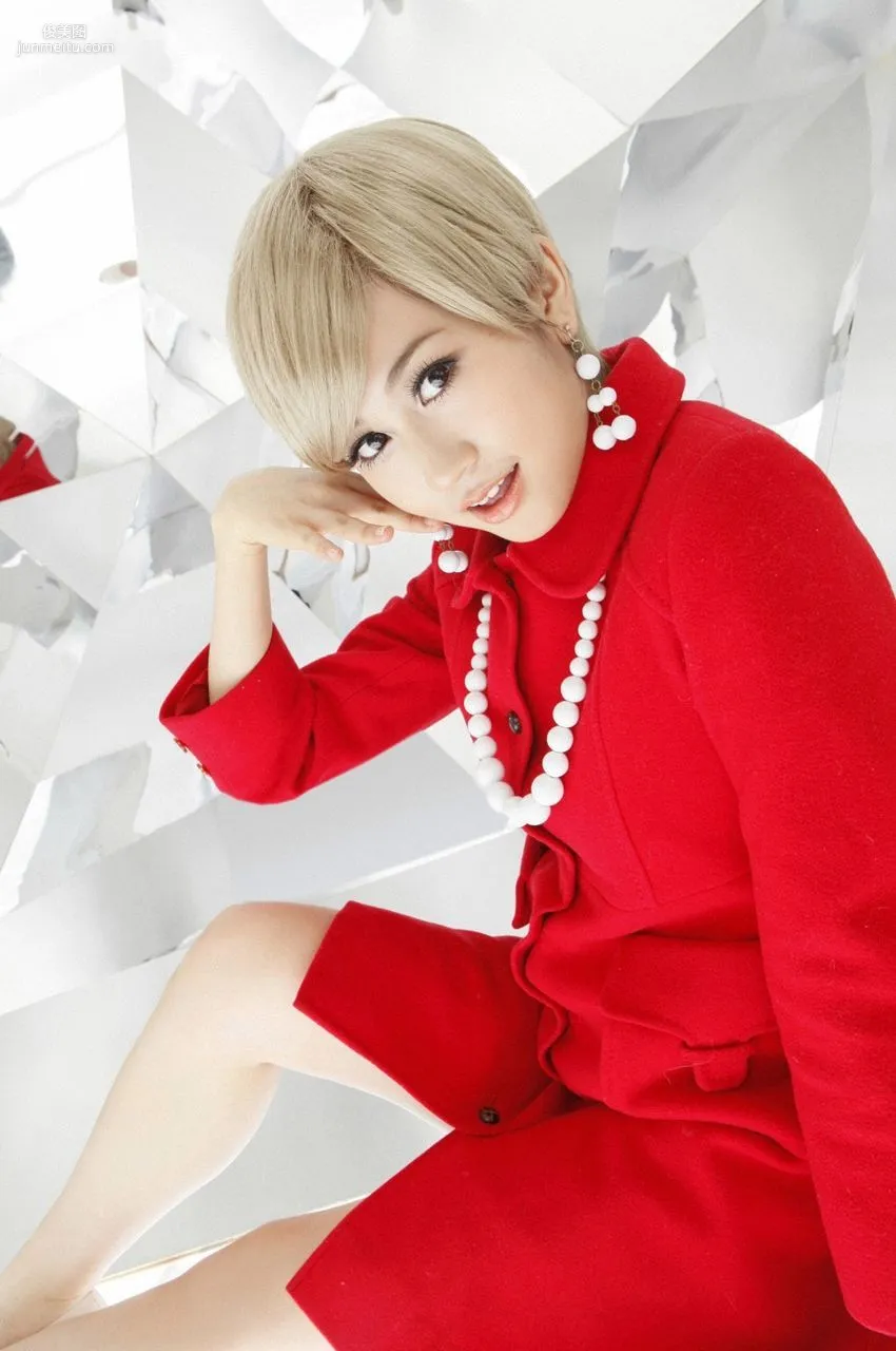 AKB48《WORLD GIRLS》 [VYJ] 写真集33