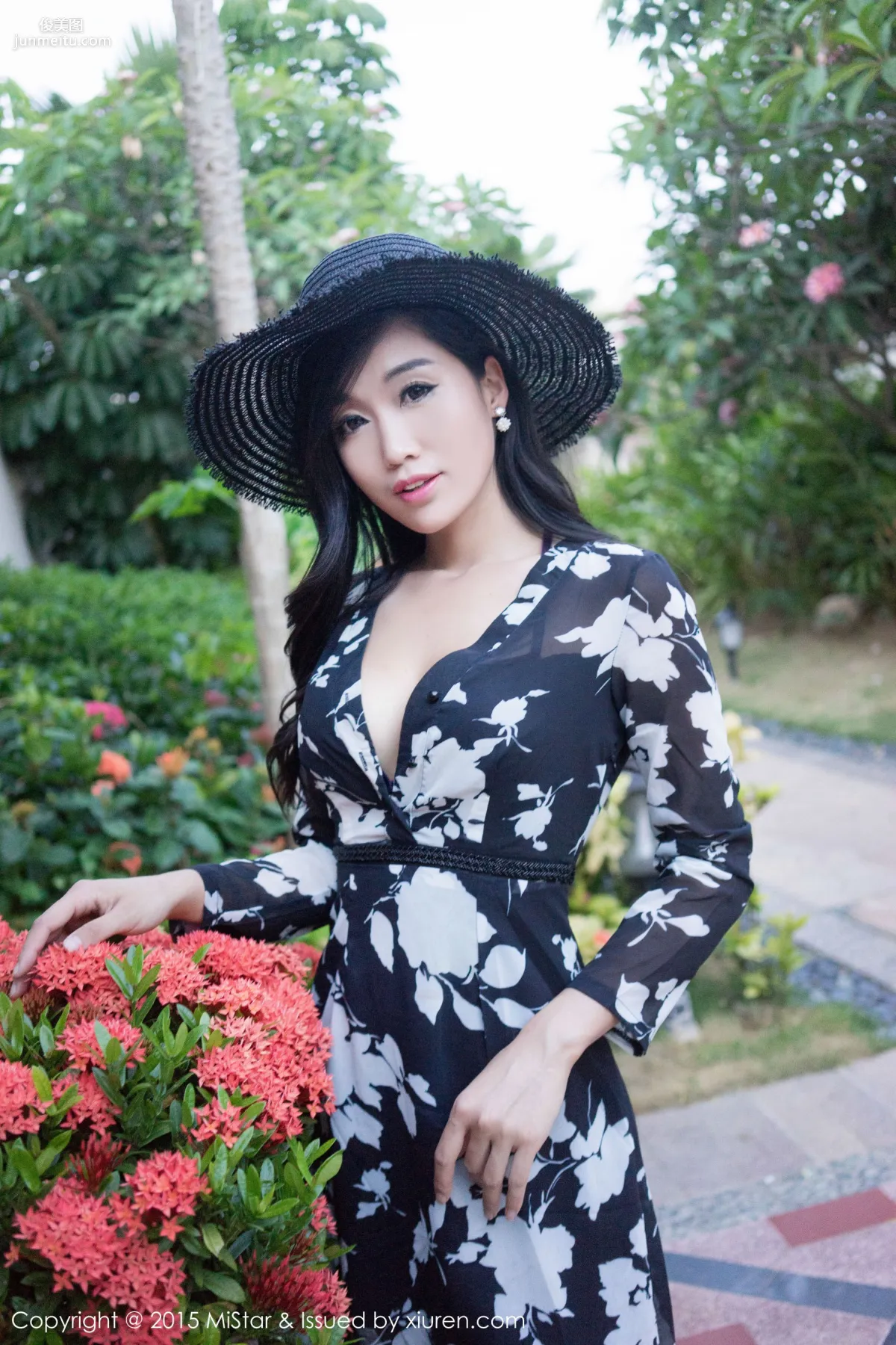 Ashely Lili, Sexy Lingerie + Bikini + Street Snap [MiStar] Vol.027 Photo Set photo 54