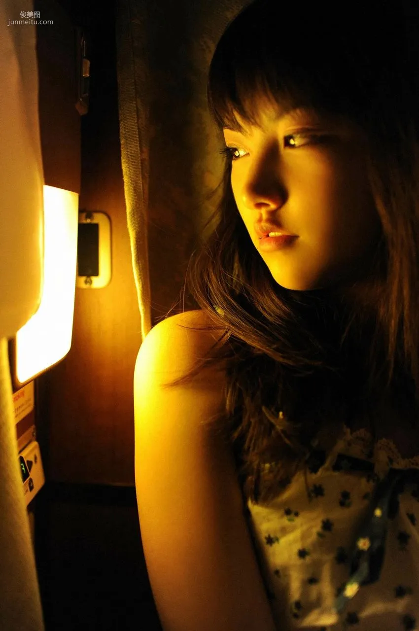Seika Taketomi [Visual Young Jump] No.121 Photo Set photo 4