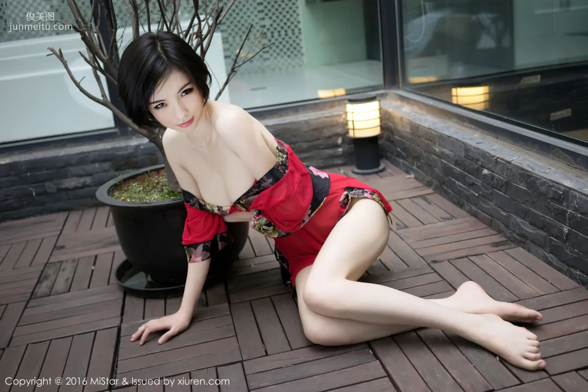 Jenny Jiani, Short-Haired Girl with an Impressive Big Bust [MiStar] Vol.077 Photo Set photo 13