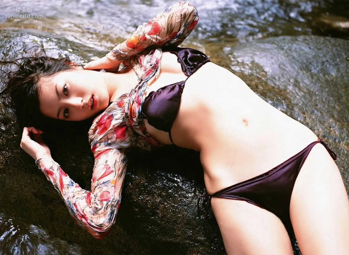 Yumi Sugimoto Yumi Sugimoto Special [WPB-net] No.91 Photo Set photo 34