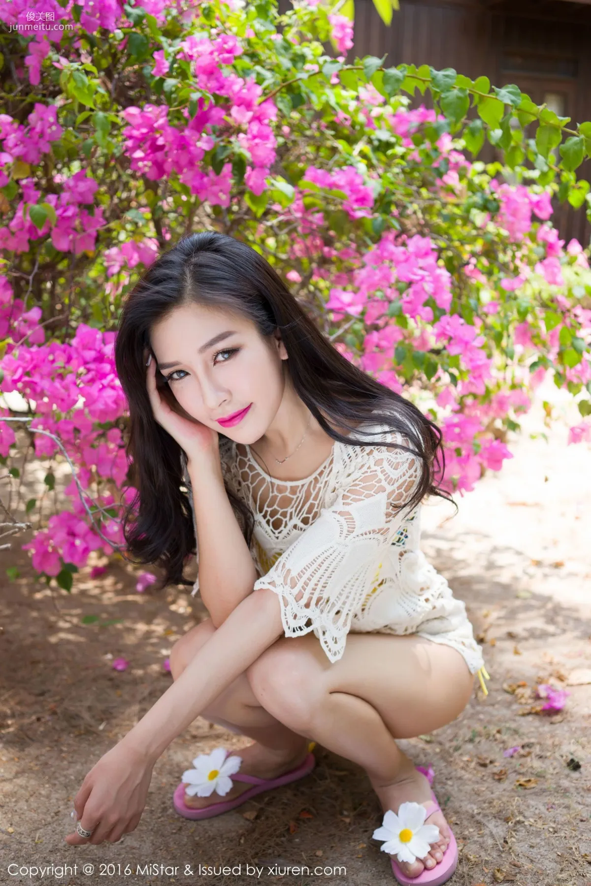 Dai Xiaowei, Curves Bikini + Fresh Little Short Skirt [MiStar] Vol.138 Photo Set photo 2