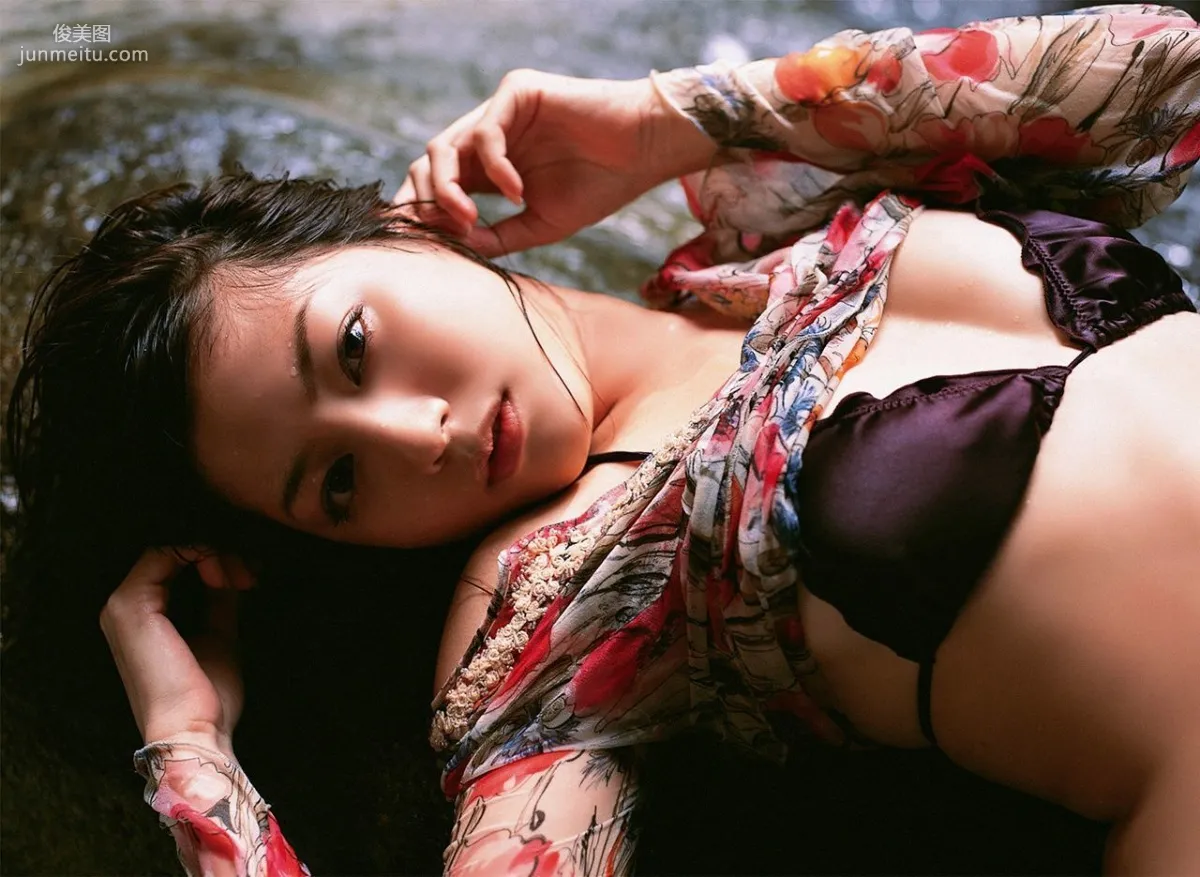 Yumi Sugimoto Yumi Sugimoto Special [WPB-net] No.91 Photo Set photo 32