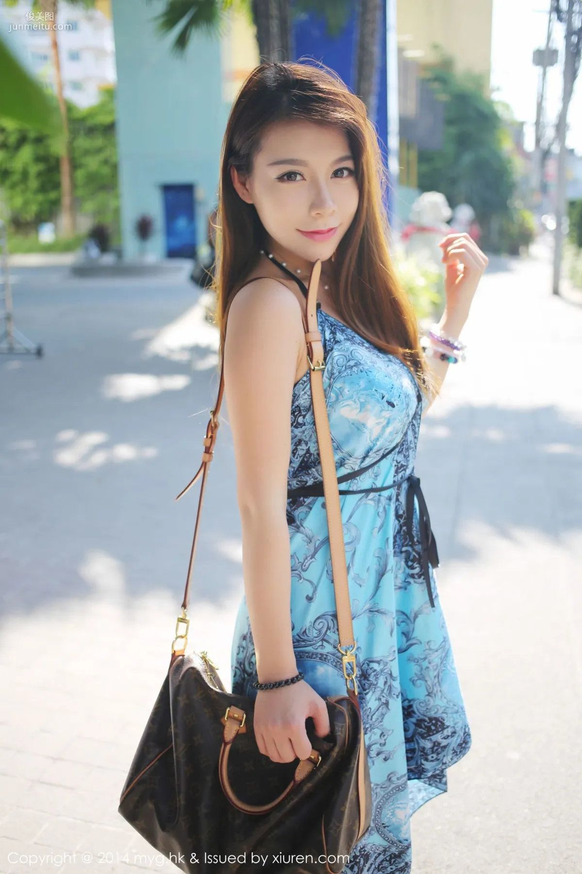 vetiver Jiabao Beier, Thailand Travel Shoot, Long Dress and Pajamas and Lingerie [MyGirl] Vol.087 Photo Set photo 1