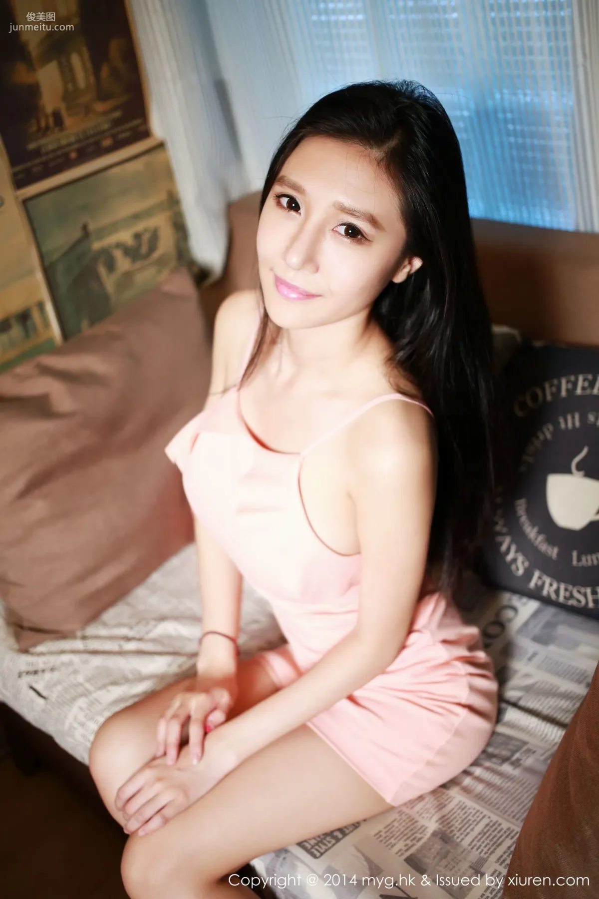 Miss Yu AYU 'Street Snap Super Short Skirt + Cute Lingerie' [MyGirl] Vol.018 Photo Set photo 53