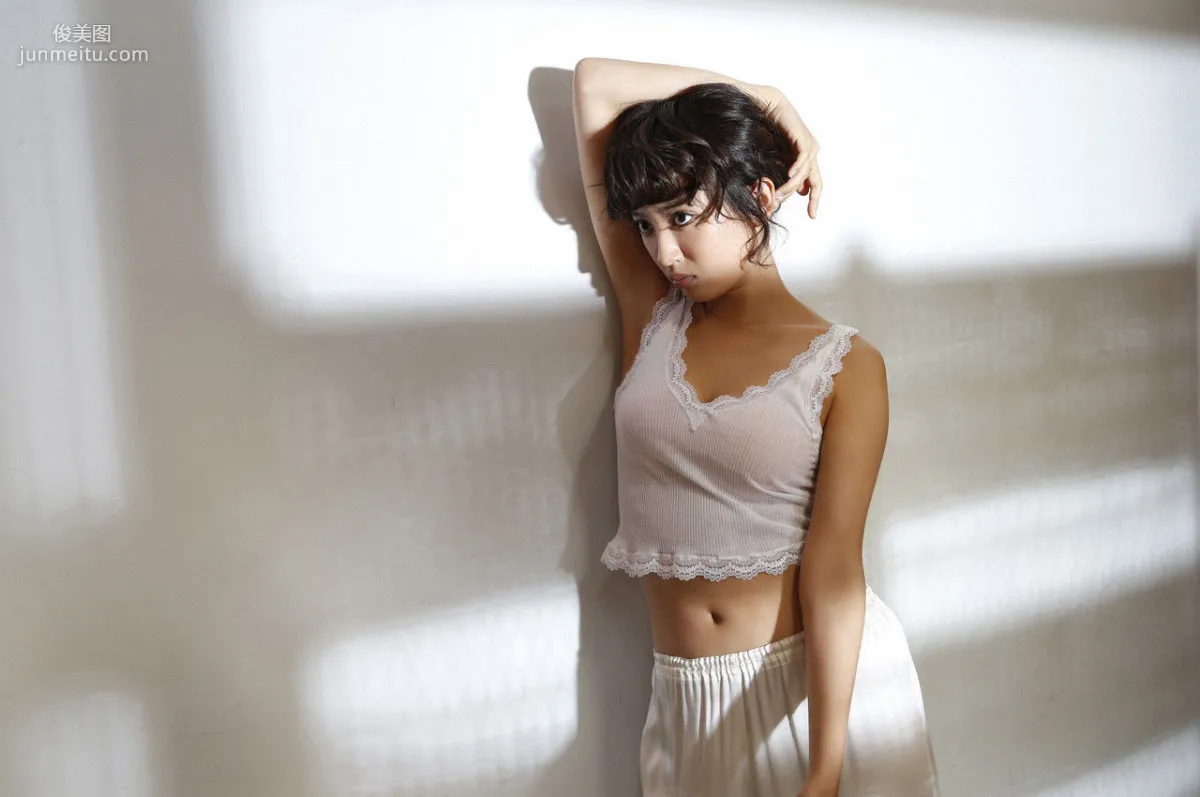 Natsuna Watanabe The Gravure ~Final Chapter~ [WPB-net] No.166 Photo Set photo 23