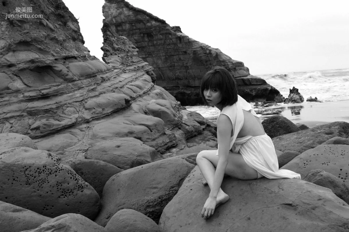 Yumi Sugimoto《Breathtakingly Beautiful》 [WPB-net] No.147 Photo Set photo 76
