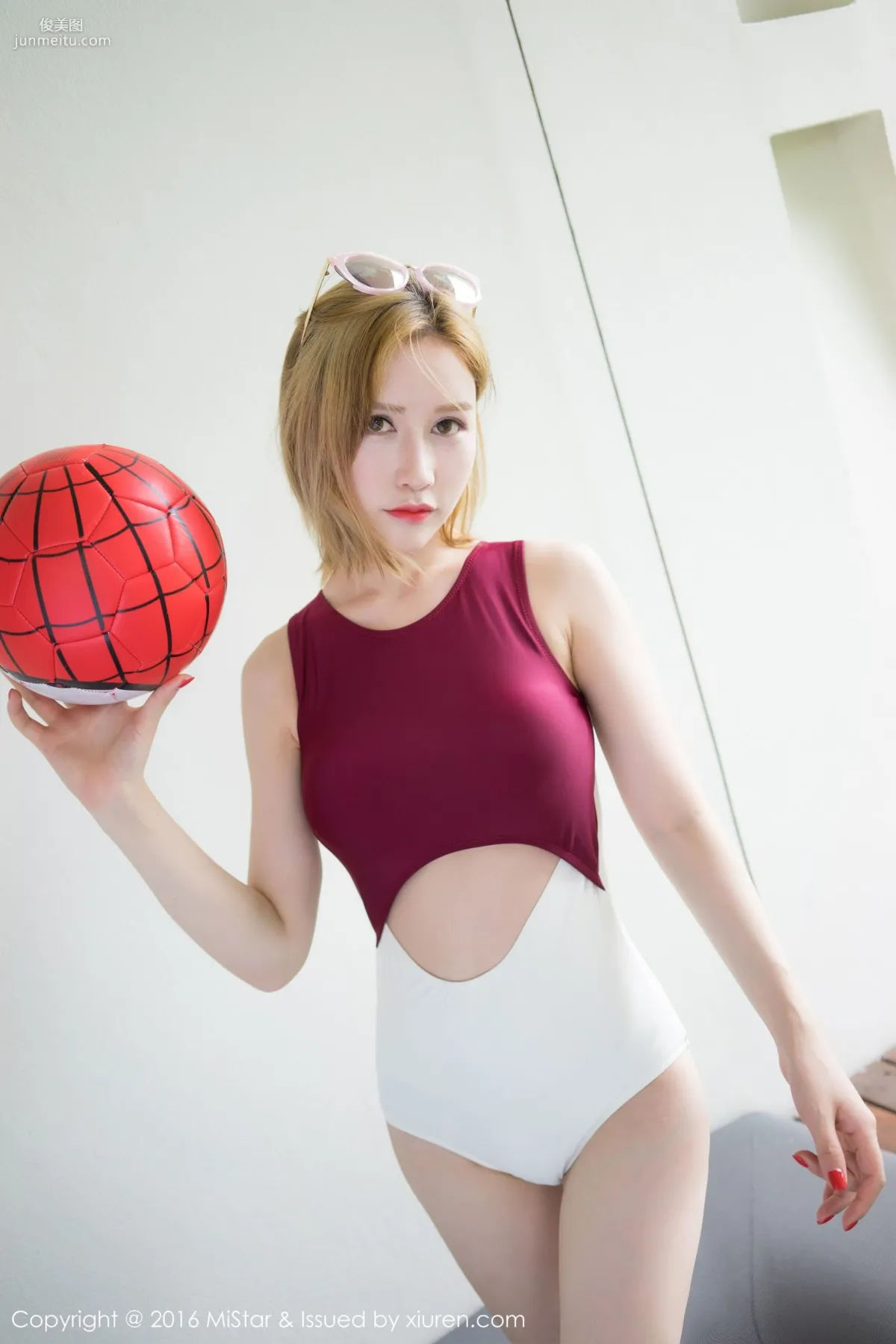 于姬Una《2套長裙+2套泳裝》 [魅妍社MiStar] Vol.117 寫真集 44