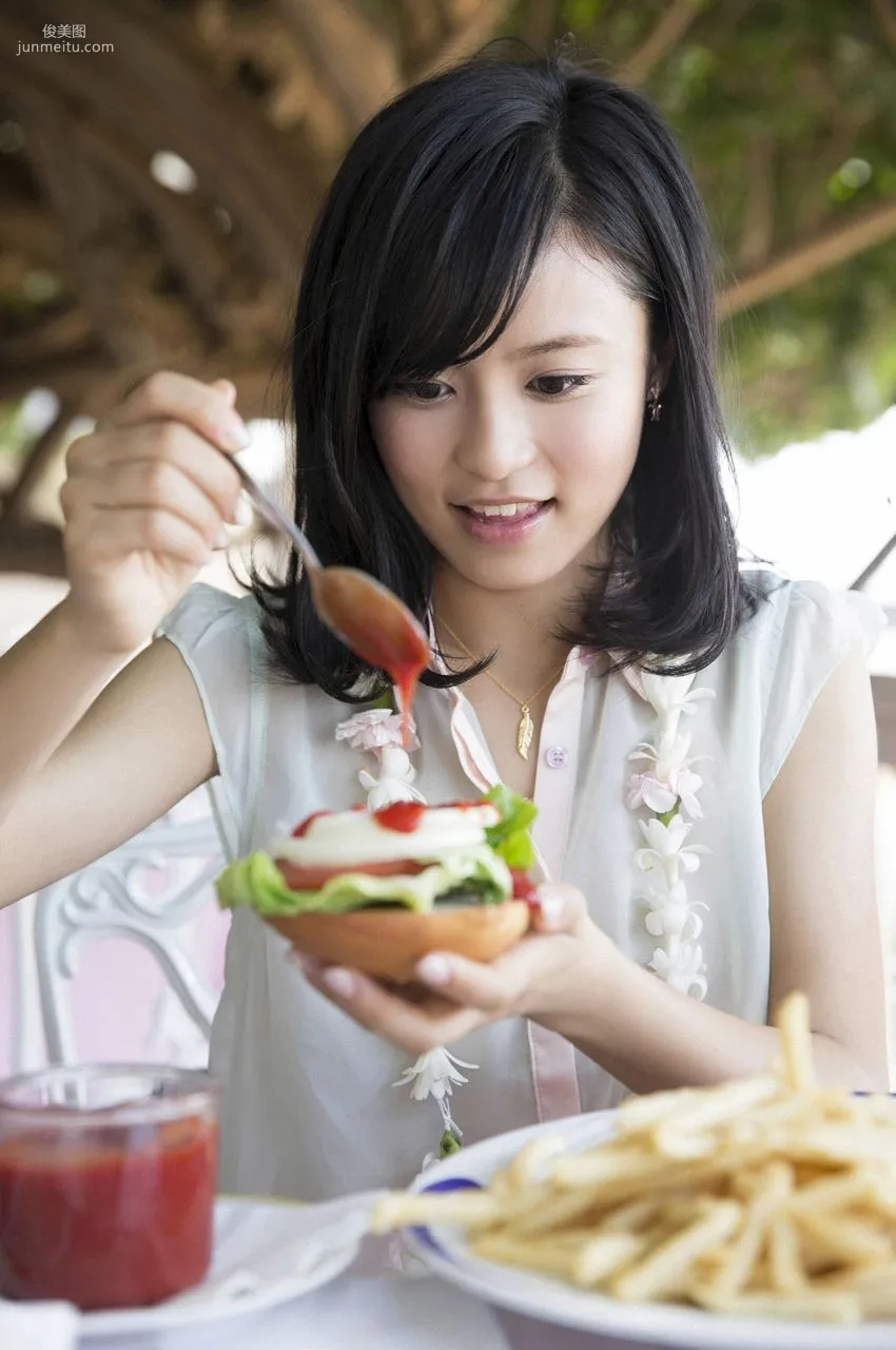 小島瑠璃子《こじるりっ！》 [WPB-net] No.160 写真集109