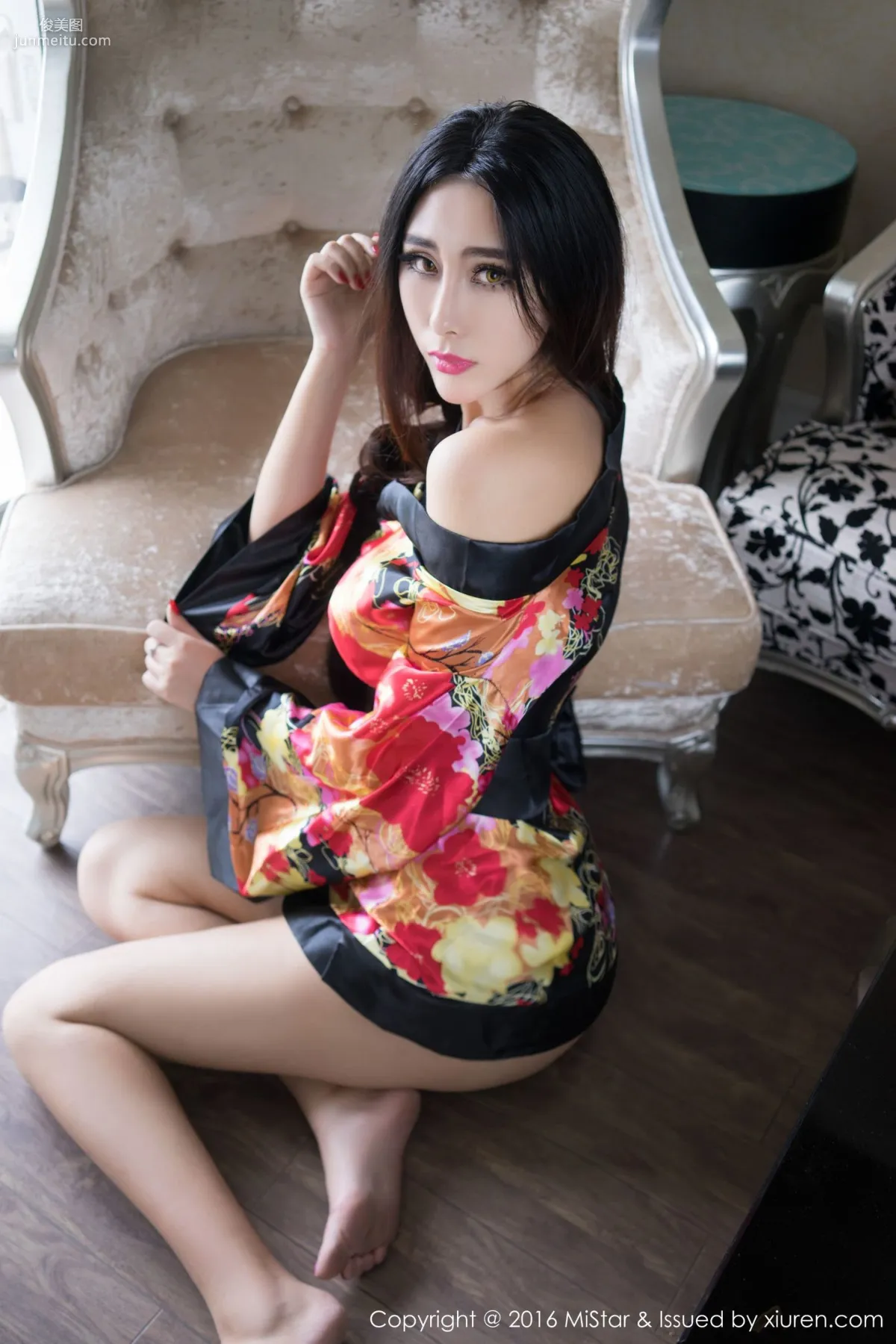 FoxYini Meng Huli, A Thousand Graces, Ten Thousand Charms [MiStar] Vol.096 Photo Set photo 33