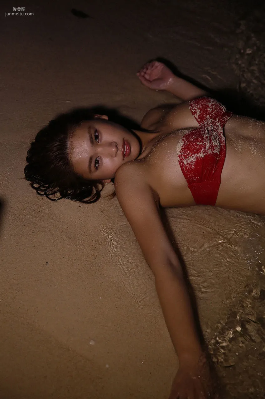 Ikumi Hisamatsu, Iku Is 19 Years Old: Invincible Selfish Body [WPB-net] No.182 Photo Set photo 137